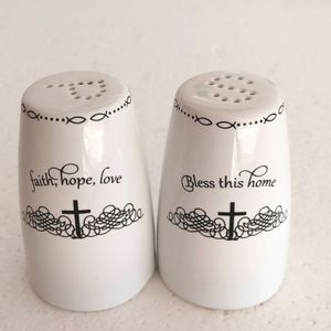 Salt/Pepper Shakers